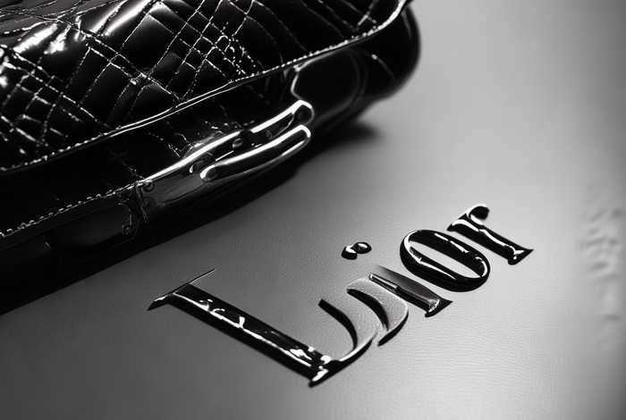 dior中国官网，dior中国官网包包