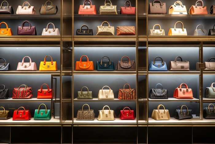 1000多的包包小包 1000多价位的包包 1000多的包包小包 1000多价位的包包