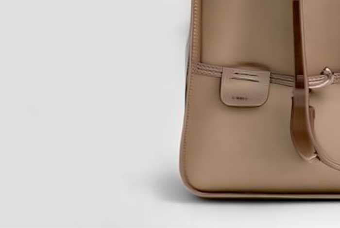 1000元左右的包包有什么品牌推荐一下（1000元左右的包包有什么品牌推荐一下呢）