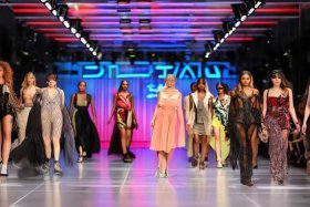 2021衣服品牌排行榜前十、2021衣服品牌排行榜前十名