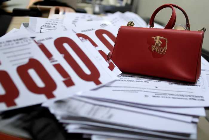 5万包包 - 5万包包被海关罚款多少 5万包包 - 5万包包被海关罚款多少