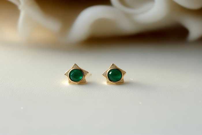 chanel同款耳钉；chanel新款耳钉