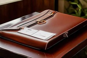 爱马仕男士包包 爱马仕男士包包图片及价格