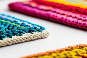 钩针钩今年最时尚包包钩法钩针长方形杯垫 长方形杯垫的钩法视频