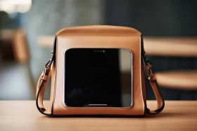 放手机的包包叫什么包，放手机的包包叫什么包装