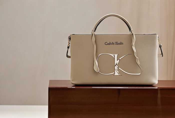 ck&wq包包是什么价位，ck包包全名英文叫什么