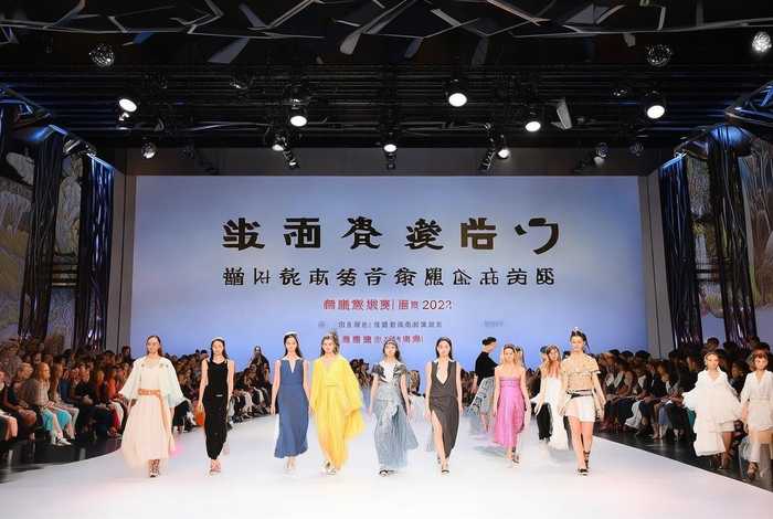 2021年国内十大品牌服装排名;2021年中国十大品牌服装 2021年国内十大品牌服装排名;2021年中国十大品牌服装