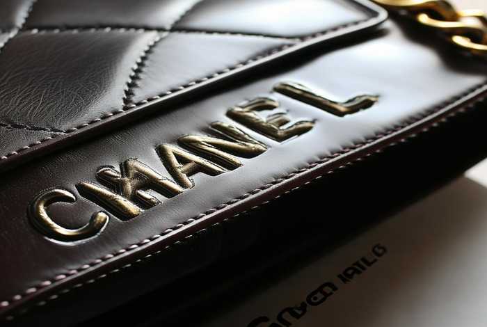 chanel包包鉴定真假 chanel包怎么鉴定真假