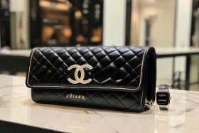 chanel woc多少钱；chance chanel多少钱