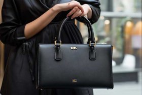 ck女包是什么档次的包 - ck女包是什么档次的包包品牌