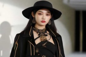chanel2021秋冬成衣系列；chanel2018秋冬成衣系列