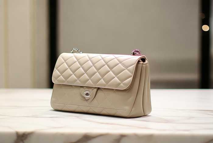 Chanel22bag小号价格、chanel22bag小号价格