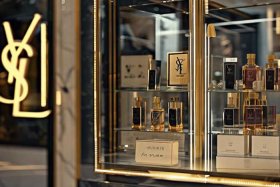 法国ysl官网中文版、法国ysl官网中文版是正品吗