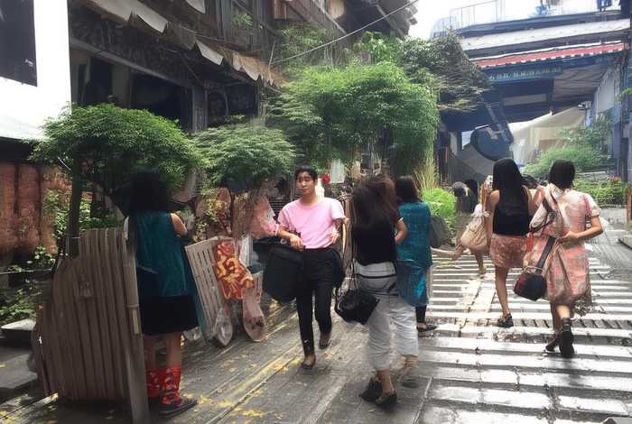 2000元左右的礼物女士、2000元左右的礼物女士送什么