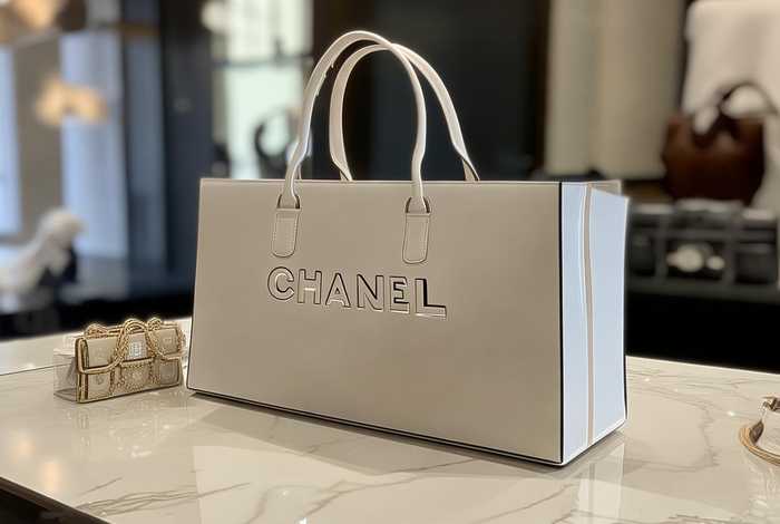 chanel意大利官网价格（chanel 意大利官网）