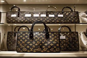 迪奥老花包官网价格，迪奥老花包官网价格表