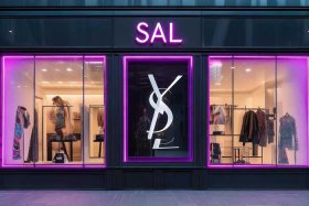 ysl门店最新海报（ysl门店最新海报图片）