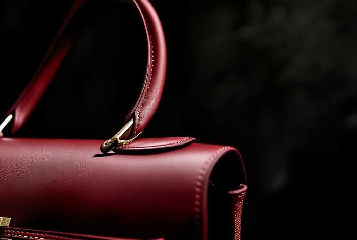 爱马仕包包多少钱一个，爱马仕包包多少钱一个正品