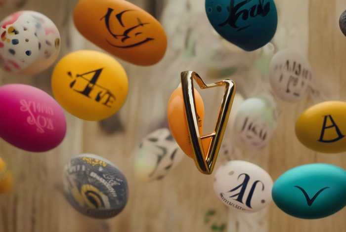 服装十大奢侈品 - 服装十大奢侈品牌标志