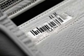 迪奥官网查询真伪、迪奥官网查询真伪查哪个条形码