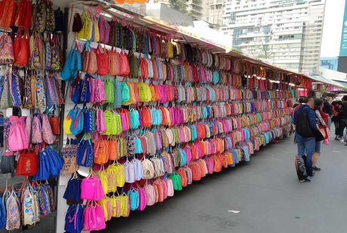 地摊包包批发5元至20元去哪里进货、地摊包包批发5元至20元去哪里进货呢