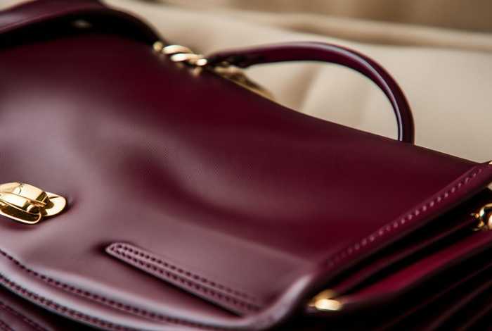 顶级奢侈品牌包包（顶级奢侈品包包品牌）