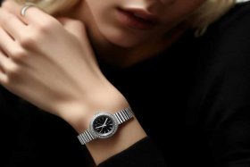 chanel手表女士价格；chanel手表女士价格图片
