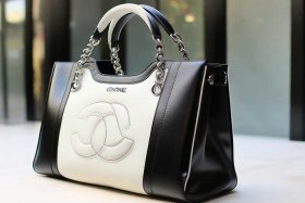 chanel牛仔托特包款式，chanel香奈儿托特包