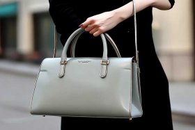 大牌女包斜挎包、大牌女包斜挎包图片