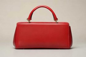 200 300多的女包（200到300块的女包品牌）