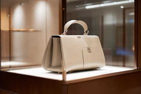 爱马仕包最便宜多少；爱马仕最便宜的包多少钱一个