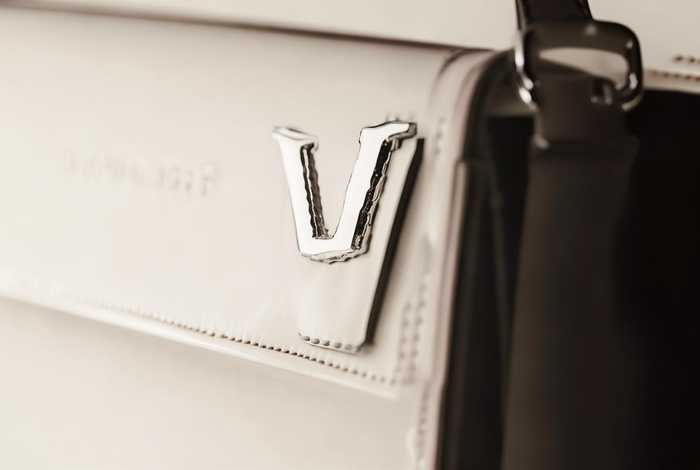 v包包是什么品牌的标志，v包包是什么品牌的标志图片
