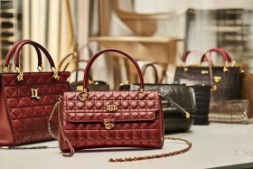 dior官网女包图片报价；dior官网女包图片报价大全