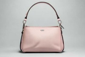 包品牌100以内；价格在100以内的女包品牌