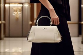 dior包包属于什么档次，dior包包属于什么档次的品牌