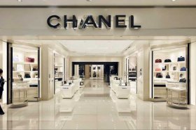 chanel香港专柜价格（香港chanel专柜电话）