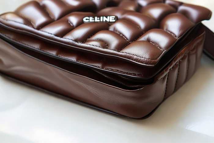 celine包；celine包多少钱
