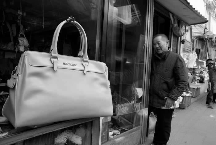 coach二手包包哪里回收保定；coach二手包包哪里回收保定的