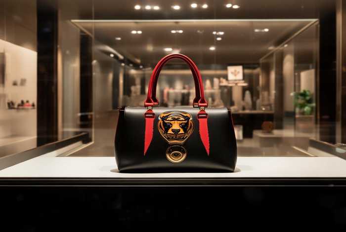 gucci虎头包官网没货了（gucci虎头包官网没货了怎么回事）