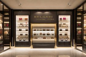 宝格丽包包正品官方旗舰店、宝格丽包包正品官方旗舰店在哪里