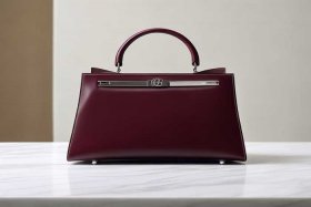 迪奥官网女包最新款多少钱 - 迪奥官网女包最新款多少钱一个