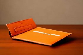 爱马仕橙色卡（爱马仕橙色卡包图片）
