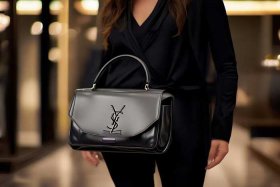 ysl女包正品价格一般多少钱（ysl女包正品价格一般多少钱一个）