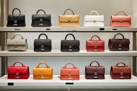 chanel包包官网价格表图片 - chanel官网包包价格及型号