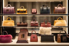 芬迪是卖什么的（芬迪是卖什么的公司）