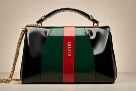 古驰最新款的包包（古驰最新款的包包是什么）