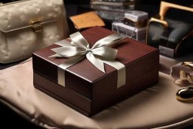 3000以内奢侈品礼物（3000以内奢侈品礼物有哪些）