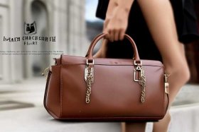 charles keith什么牌子女包（charles keith什么牌子的包包多少钱）