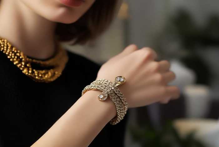 古驰手链女生5000左右 古驰手链女生5000左右哪款好看