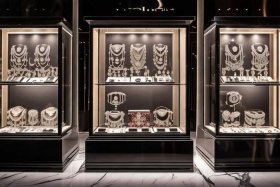 迪奥官网官方旗舰店首饰 迪奥官网官方旗舰店首饰是正品吗